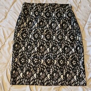 Elegant Black and White Lace Skirt